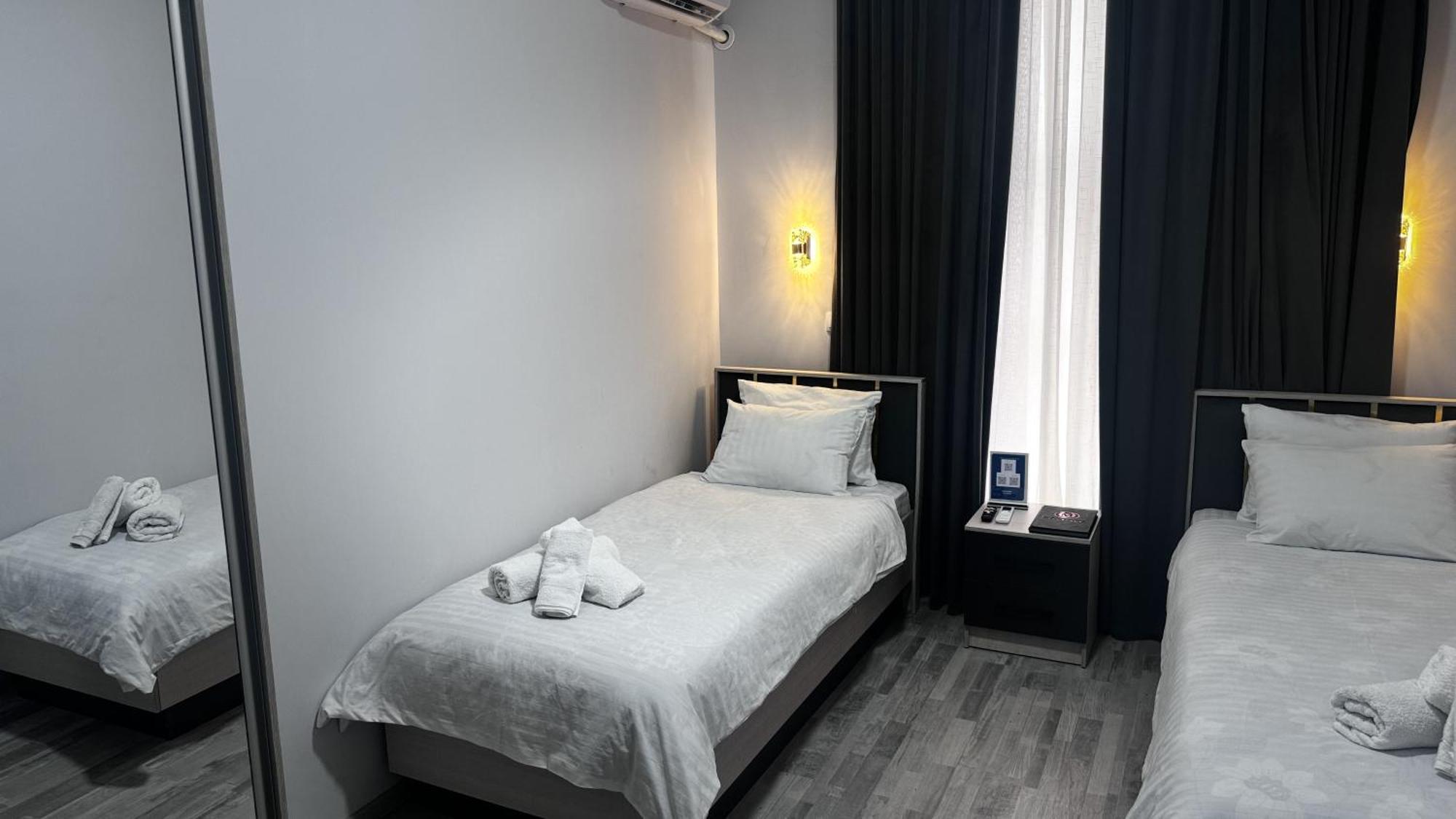 Marmar Family Restaurant And Hotel Νούκους Εξωτερικό φωτογραφία